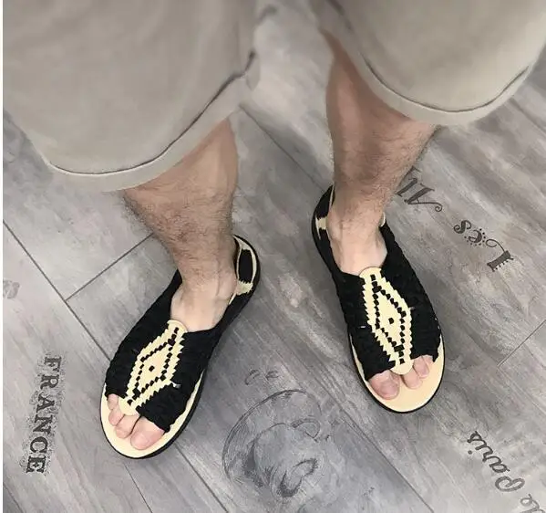 Сандалии ручной работы на плоской подошве с открытым носком в римском стиле