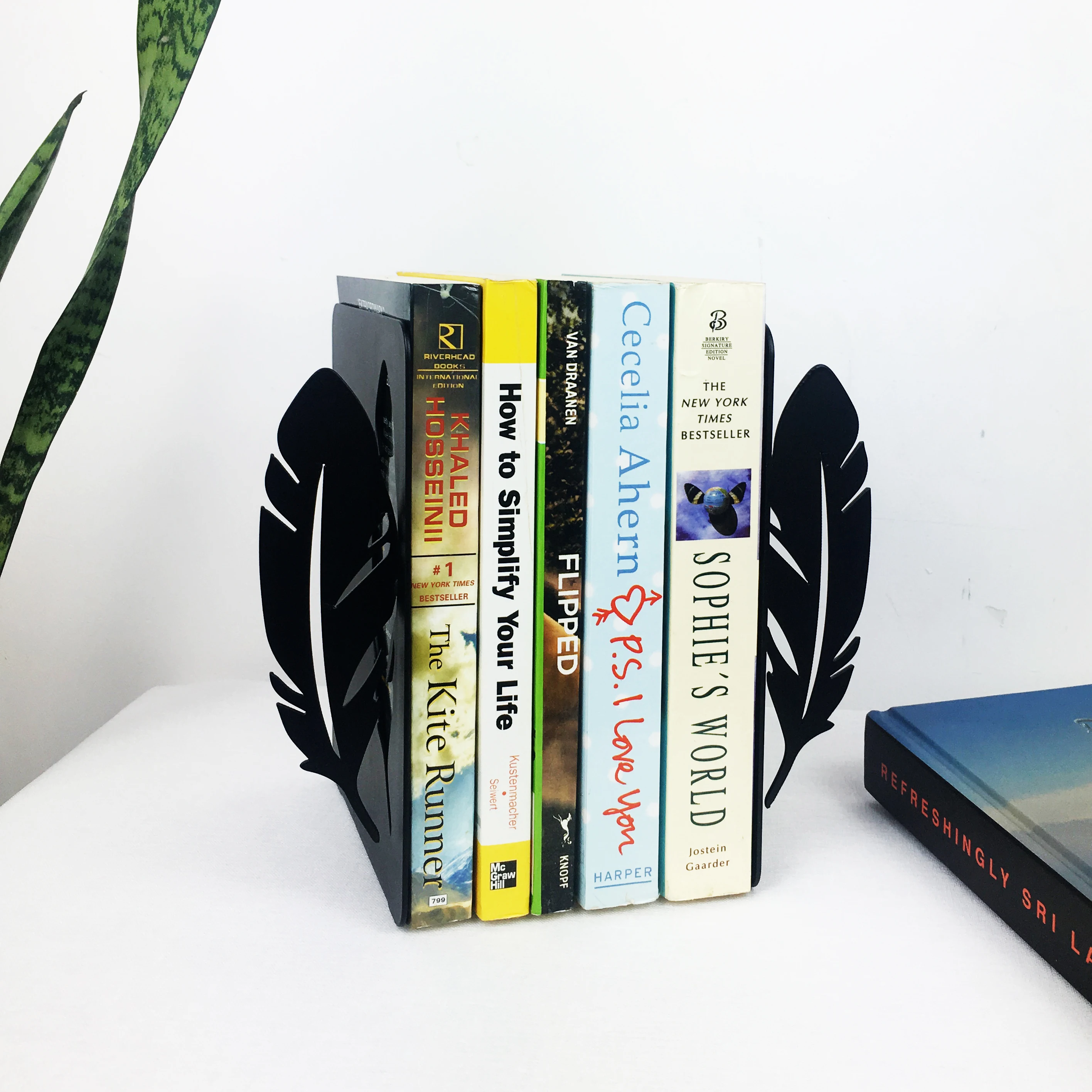 Птичье перо, книжные концы, креативная книжная подставка, металлическая подставка для книг, железная книжная стойка, школьные офисные канцелярские принадлежности, домашний декор, книжные полки