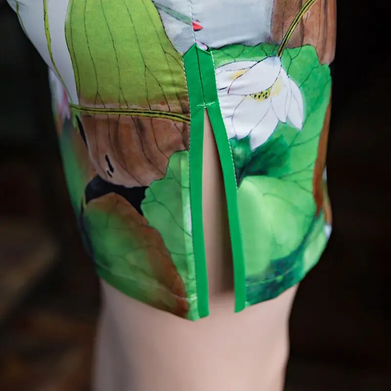 

New Arrival Summer Mini Cheongsam Sexy Fashion Chinese Short Style Qipao Womens Rayon Slim Dress Vestidos Size S M L XL 1980