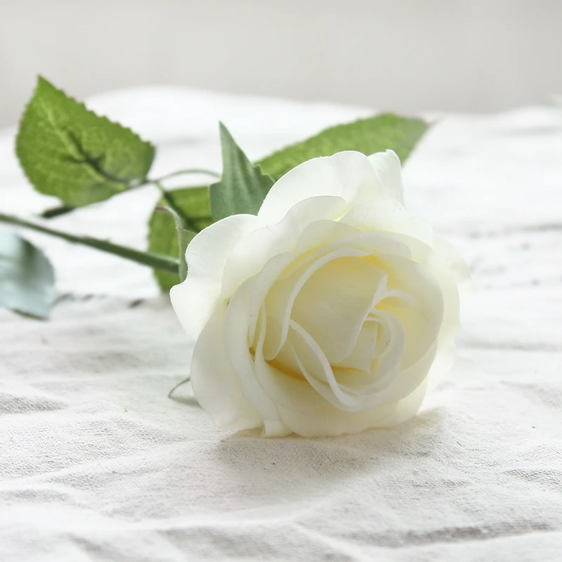 

1pc Best Silk Artificial Flowers Real Touch Wedding Party Roses Fake Flowers Wedding Bride Bouquets White Rose for Party Decor
