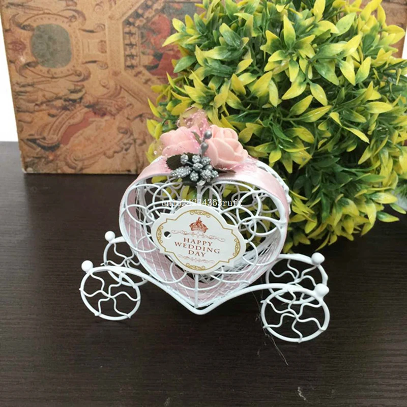 50 шт. конфетных коробок с сердечками для романтической каретки Золушки