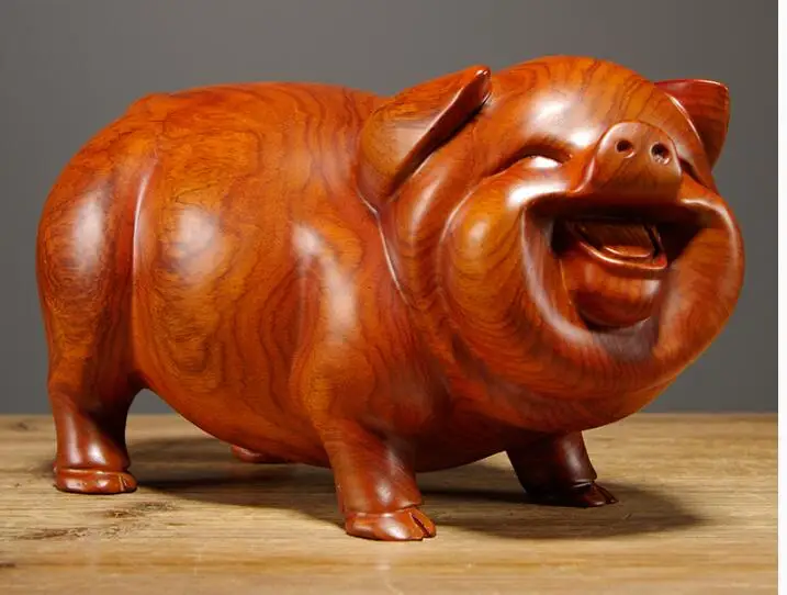 

Yellow pear wood carving pig pendulum piece zodiac jewelry home living room creative decoration mahogany craft gift