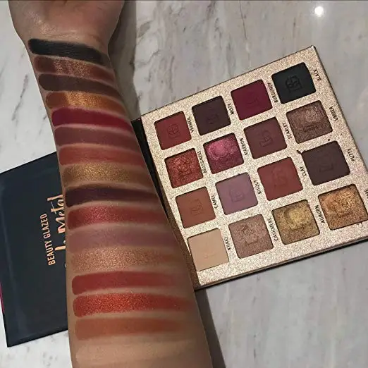 Палетка теней Beauty Glazed с блестящими и матовыми тенями для век 16 цветов |