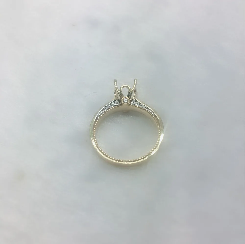 Однотонное кольцо из желтого золота с натуральными бриллиантами 14 к | Украшения и