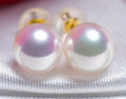 

free shipping >>>>noble jewelry AAA natural 8mm Akoya white pearl pearl earrings 18K gold