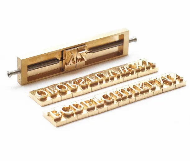 Индивидуальные шрифты/сменные символы буквы алфавита для штамповки/тиснения