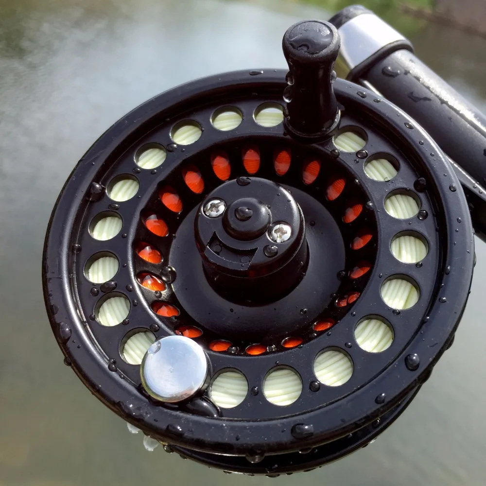 

Maximumcatch 5/6/7/8WT Fly Reel Black High Density Plastic Disc Brake SystemFly Fishing Reel