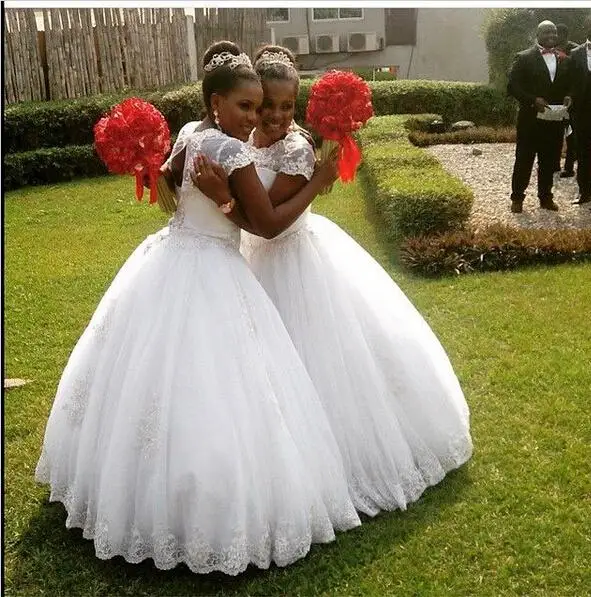 

White Ball Gown Flower Girl Dresses For Teens Applique Lace Girls Pageant Gown African First Communion Dress