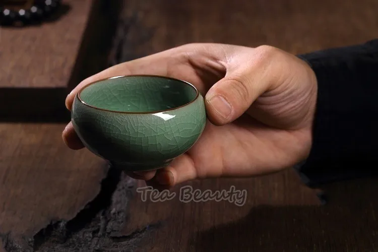 2 шт Китайский Longquan Celadon фарфоровые КИТАЙСКИЕ чашки чайное блюдце чаша для чая Золотая Рыба 70 мл китайский заварочный чайник Celadon Crackle чайный набор