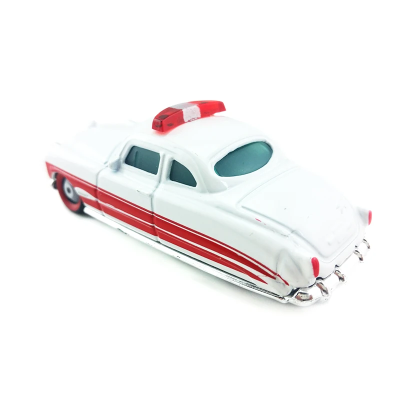 Дисней Pixar тачки Doc Hudson скорая помощь металлическая литая под давлением игрушечная машина 1:55 свободная абсолютно новая и