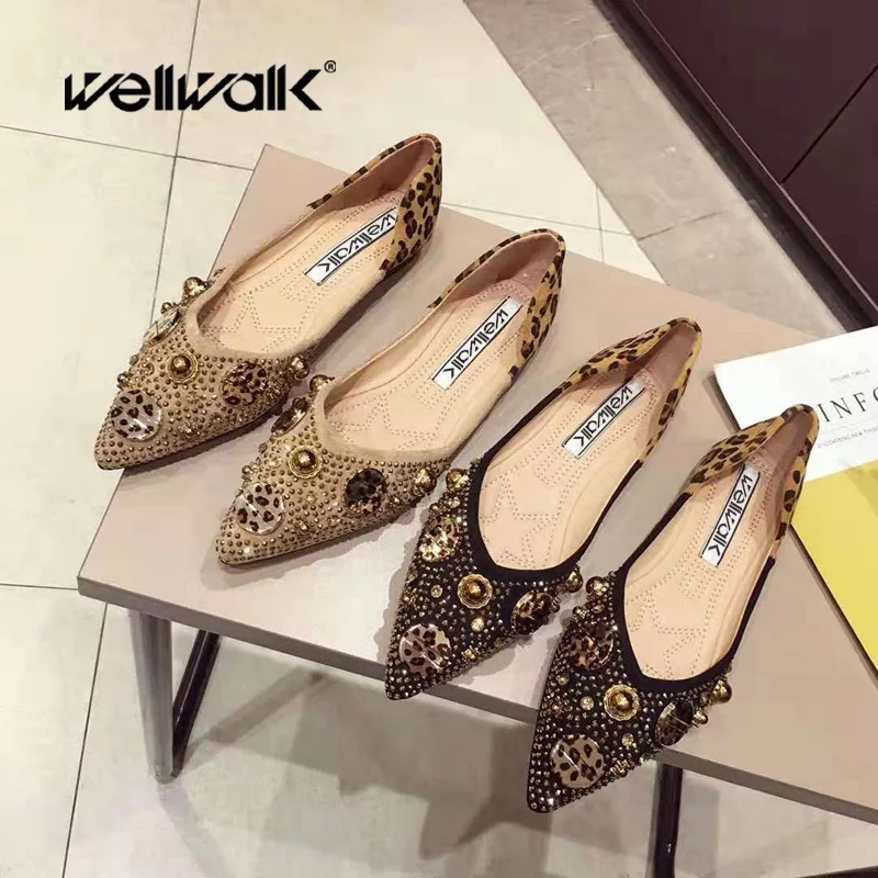 Балетки на плоской подошве женская обувь с заклепками модные дизайнерские туфли