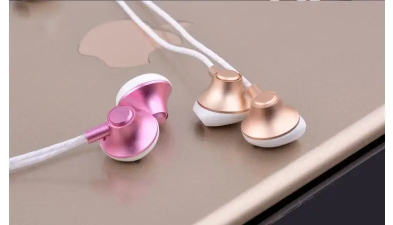 Металлические наушники usb type-C в ухо вкладыши наушники оригинальная гарнитура с микрофоном для Huawei Mate 10 20 P20 Pro Note10 Xiaomi