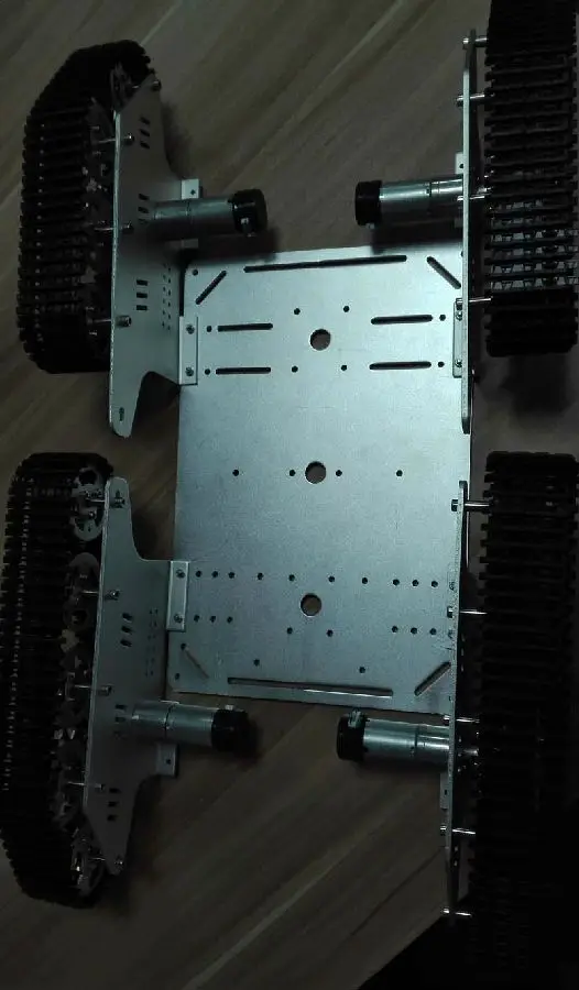 T900 4WD металлический настенный бак гусеница шасси из алюминиевого сплава очень