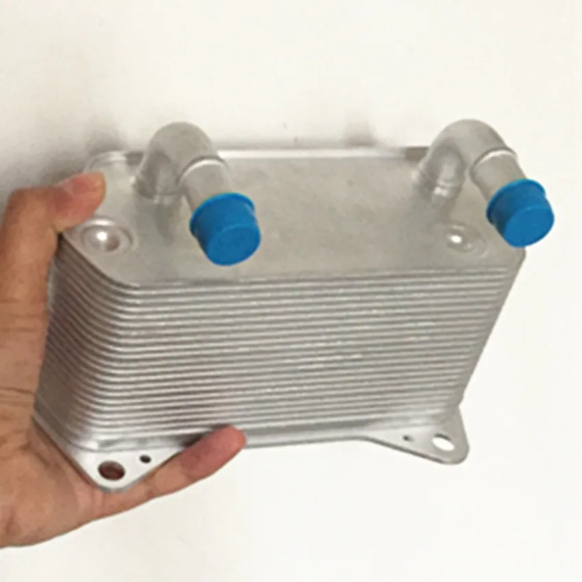 Детали OE No 02E 409 061C Алюминиевый Масляный радиатор двигателя 02E409061C OEM 061 C|oes|audi oil cooler