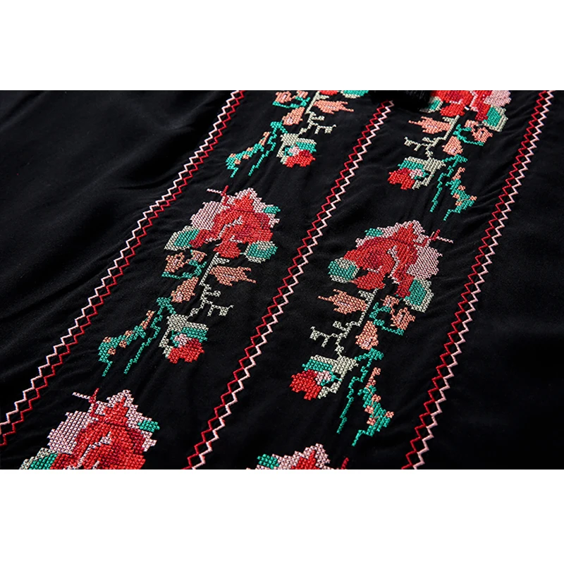 Женское Хлопковое платье с цветочной вышивкой элегантное черное ТРАПЕЦИЕВИДНОЕ