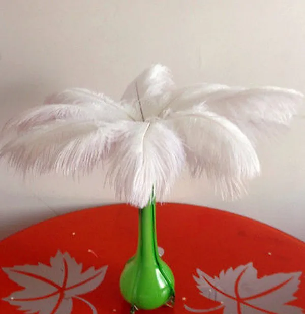 

Wholesale natural feathers, 50pcs / lot purple ostrich feathers 30-35CM / 12 "-14" wedding birthday Christmas decorations