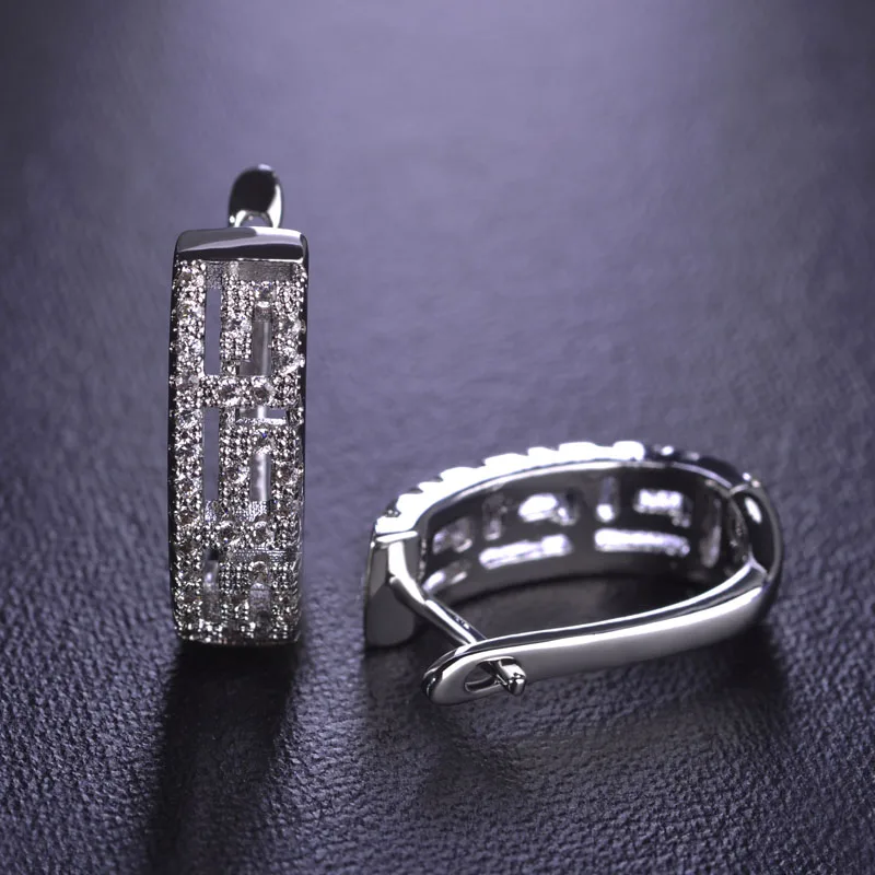 Blucome Площадь Европы Малый Серьги Стержня Для Женщин Кристаллов Родием Свадебные