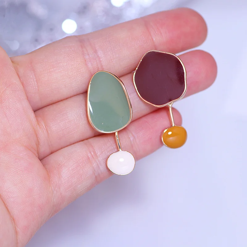 Корейские дизайнерские геометрические металлические серьги капли цветные