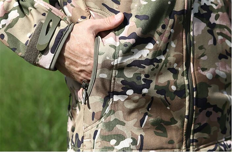 Тактическая Военная флисовая куртка мужская термальная Акула кожа патч лагерь Охота теплая верхняя одежда армейская одежда Камуфляж ветровка куртка