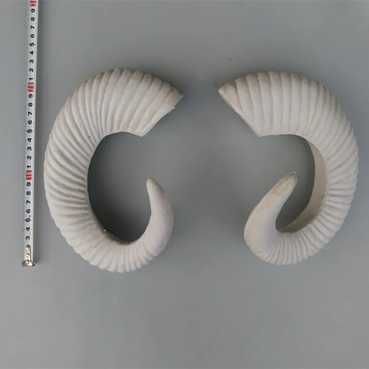 Пасхальная специальная модель животного имитация когтей большой овечий рог