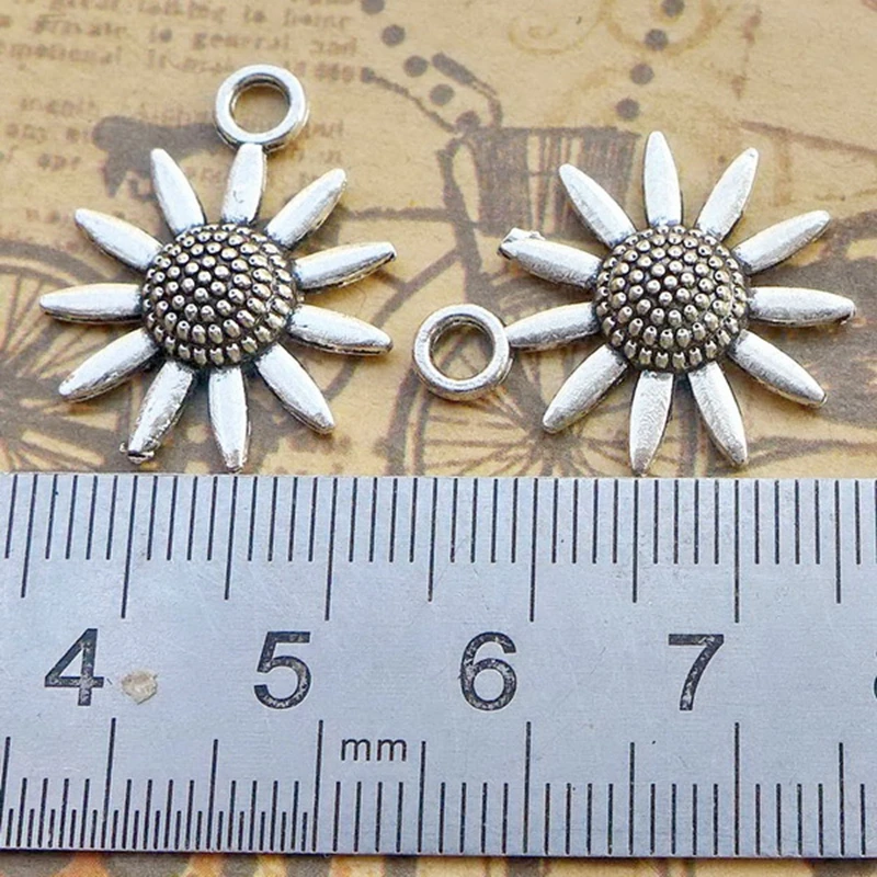100 шт./лот подвеска с античными серебряными цветами из сплава Подвески ручной