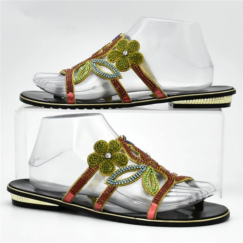 Новое поступление Женская обувь со стразами 2018 Летняя Италии Дизайн на низком