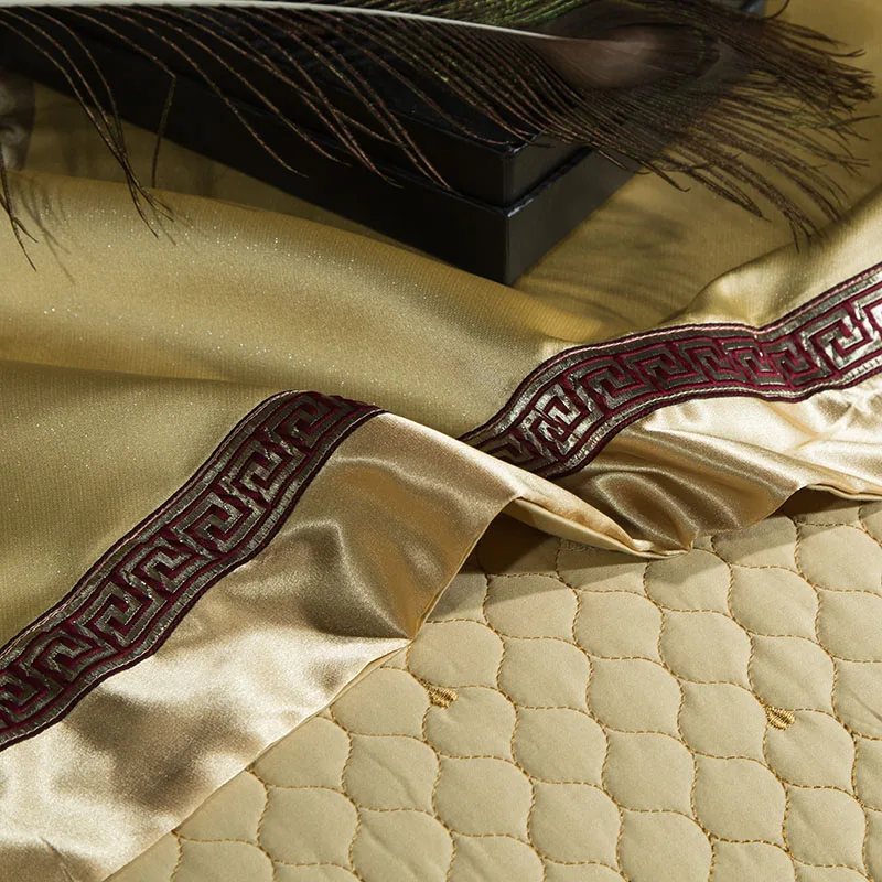Queen King size Серебряные; золотые Роскошные Красные Свадебные Постельное белье 60S хлопок сатин Египетский хлопок пододеяльник, простынь и наволочки, наволочками, Комплект постельного белья для очень больших и
