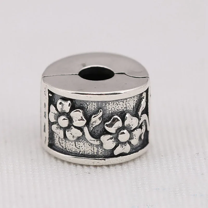 

Authentic 925 Sterling Silver Daisy Flowers Clip Beads DIY Craft Jewelry Making Beads Fit Original Bracelets Style Charm