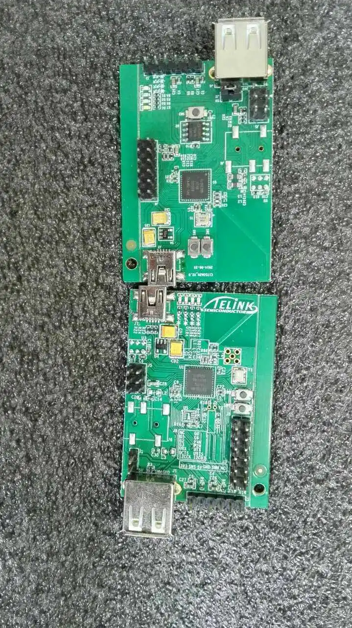 Макетная плата TLSR8267 Plus burn EVK |