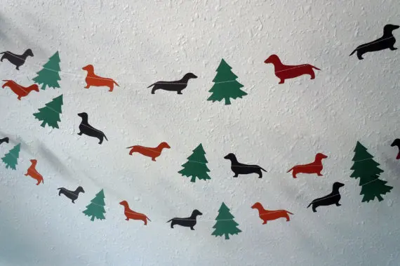 

Dachshund Christmas Paper Garlands