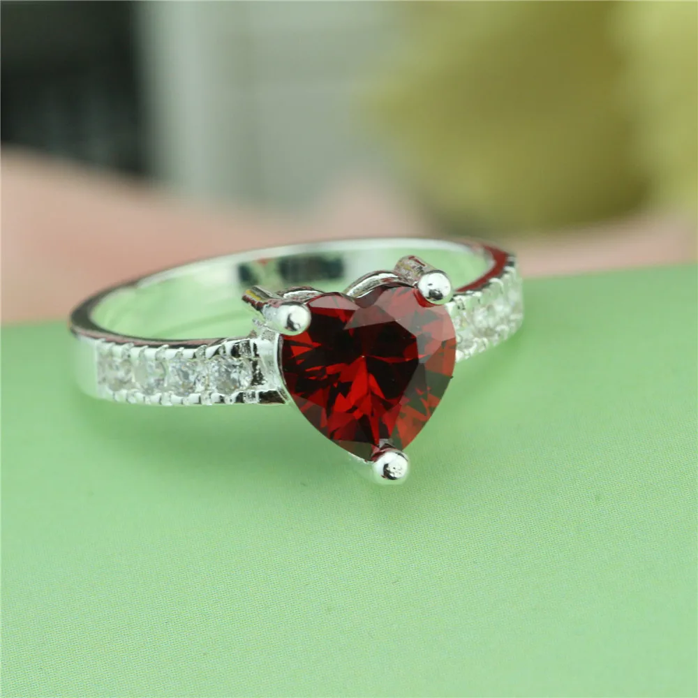 Женское серебряное кольцо уникальное Ювелирное с цирконом | Украшения и