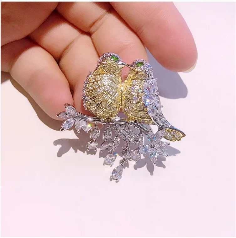 

Free shipping 3pcs wedding favor bridesmaid present brooch animal bird diamond brooches for women brooch pin Colored glaze