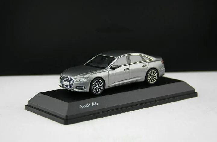 Классическая модель литья под давлением игрушечная 1:43 оригинальные весы Audi A6