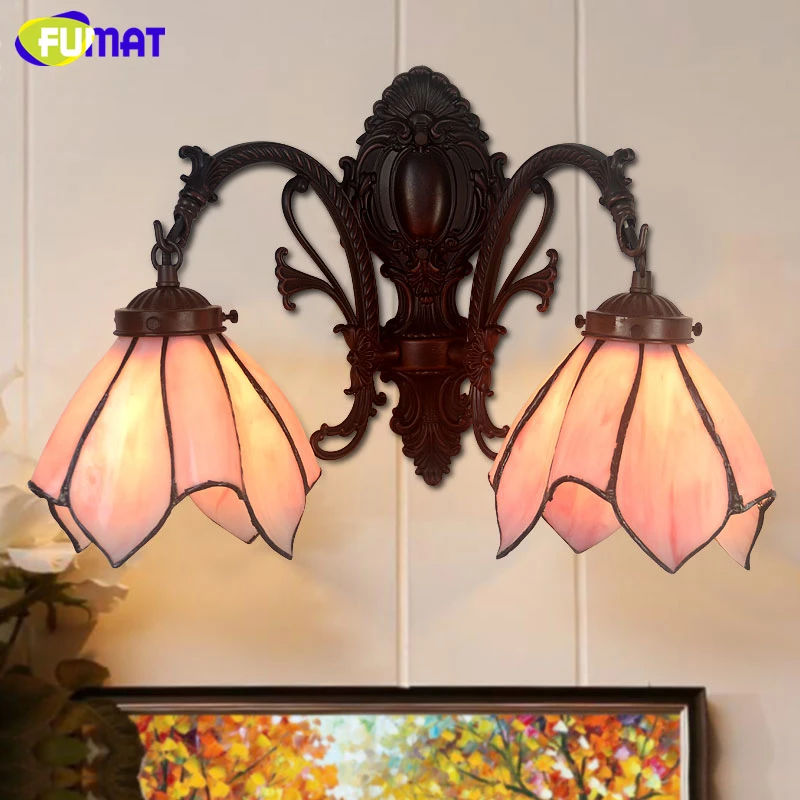 Настенный светильник из стекла FUMAT художественный Точечный с белым витражом для