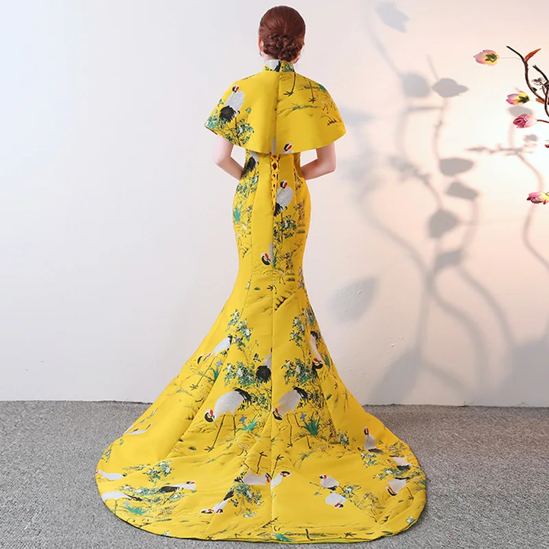 

Yellow Trailing Luxury Oriental Evening Dress Chinese Embroidery Cheongsam Sexy Mermaid Strapless Backless Wedding Party Dresses