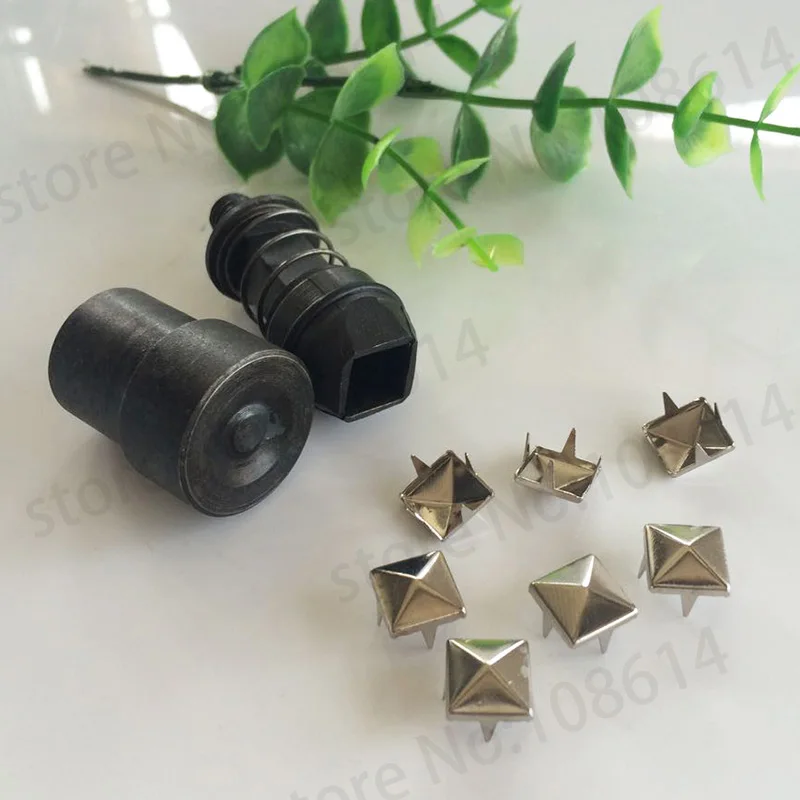 100 шт DIY пирамиды заклепки gun metal 4 коготь ногти для одежды шпильки с когтями для одежды cooper materail площади заклепки квадрат