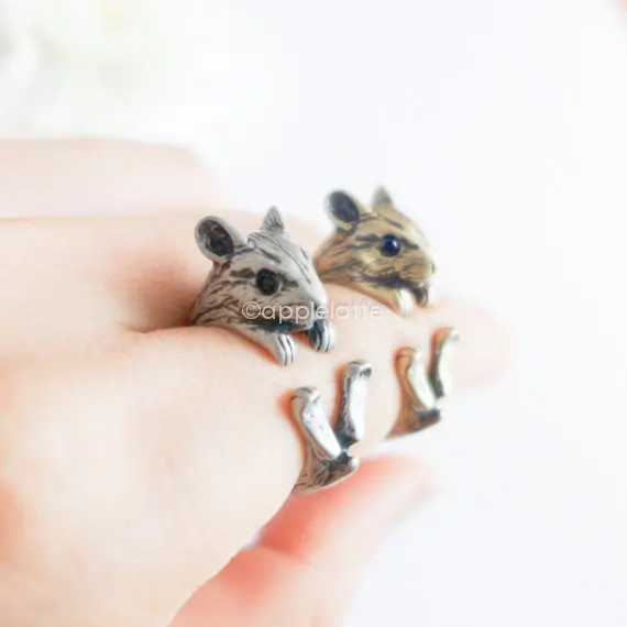 

Cxwind Antique Bronze Vintage Brass Knuckle Hamster Ring Mid Finger Boho Chic Mice Animal Rings For Men Women Open Gift anillos