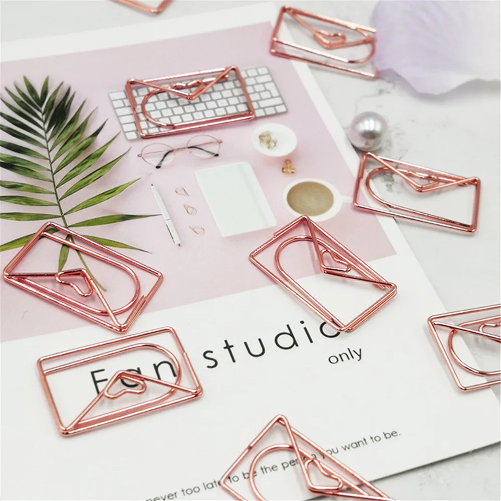 

20Pcs/lot Rose Gold Love Paper Clip Creative Modeling Clip Metal Office Accessories Paperclips Metal Paper Clips Bookmark