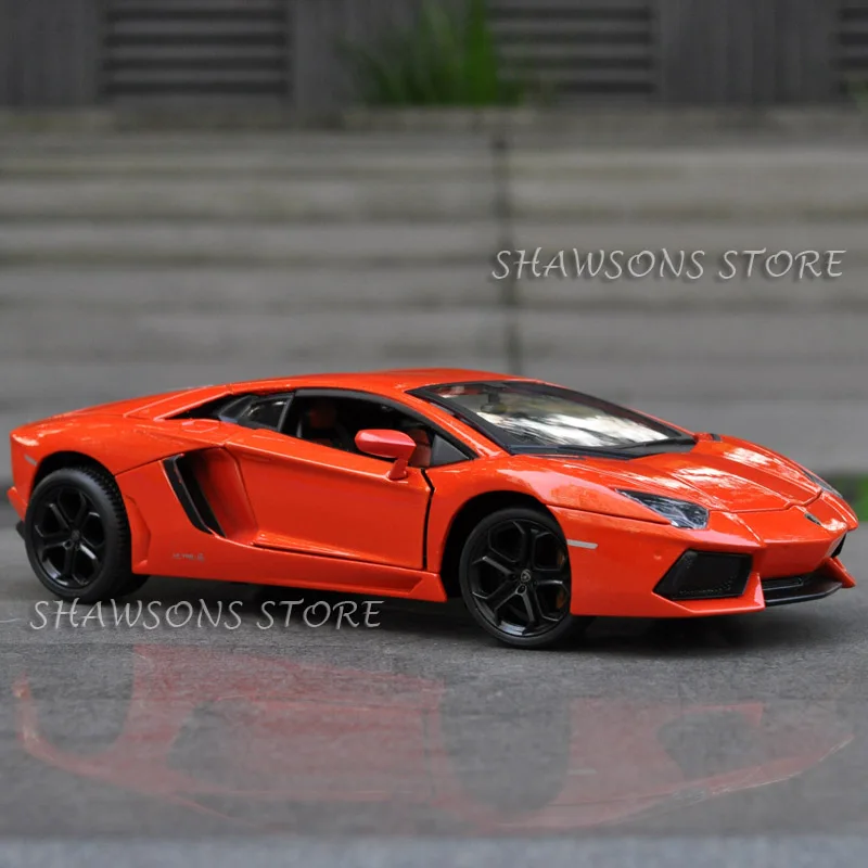 Литая под давлением Металлическая Модель автомобиля игрушки 1:24 Lamborghin Aventador Реплика коллекция
