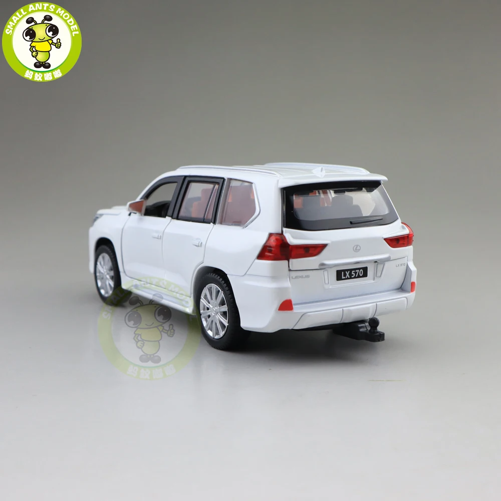 1/32 JACKIEKIM LX570 SUV литая под давлением Модель автомобиля игрушки для детей звуковое освещение вытяжной автомобиль подарок для мальчиков и девочек
