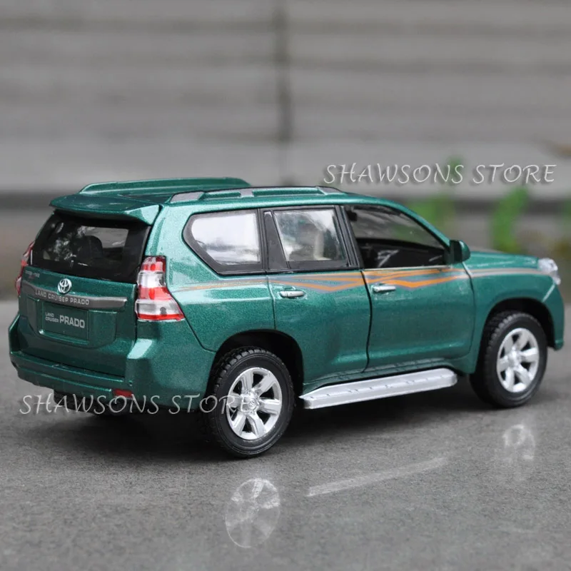 Литая металлическая модель автомобиля 1:32 для Toyota Land Cruiser Prado SUV игрушка со звуком