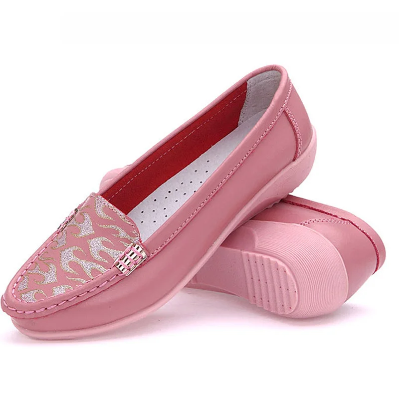 Женщин из натуральной кожи мать мокасины женская мягкие досуг квартиры женщина