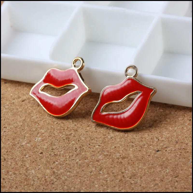 New 50PCS Oil Drop Red Sexy Lady Lips Alloy Charms Gold Tone DIY Bracelet Necklace Phone Chain Keyring Bracelet Floating Pendant