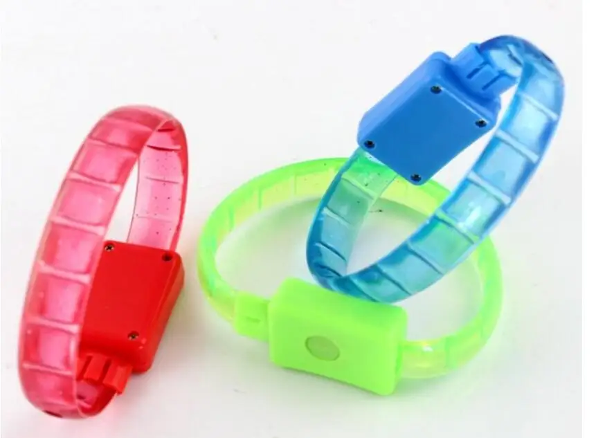 12PCS/LOT Colorful Soft Rubber Led Flashing Bracelet Christmas Decoration Light Up Party Supplies Glowing Wristband | Дом и сад