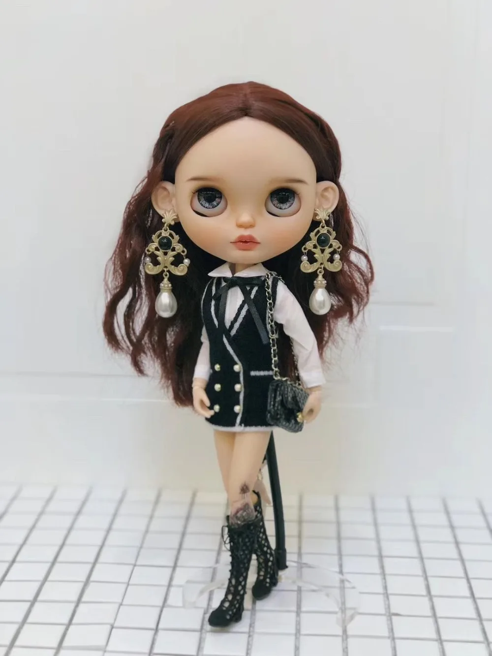 Одежда для кукол Blyth белая рубашка и черный сарафан в наличии куклы Azone Licca OB24
