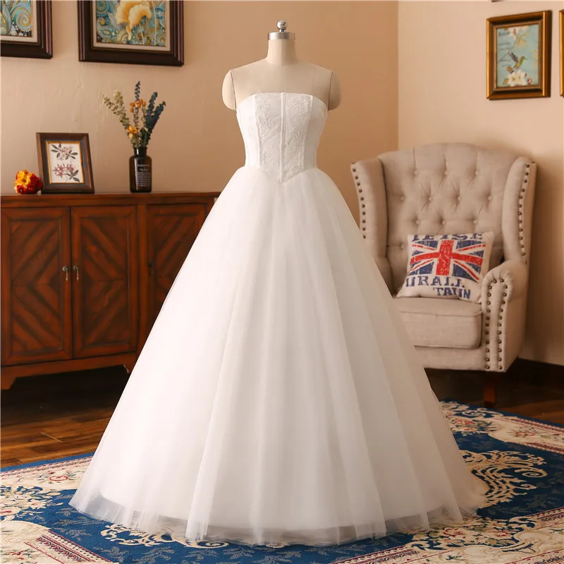 Бальное платье из белого тюля без бретелек с кружевной аппликацией H0023|Свадебные