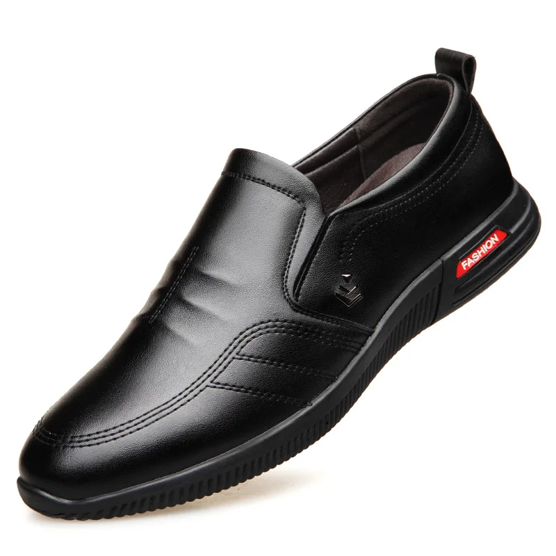 

Slip on Winter Shoes Men Sneakers 2021 Casual Plush Leather Shoes Leisure Moccasins Warm Cotton Shoes for Man Flat Loafers