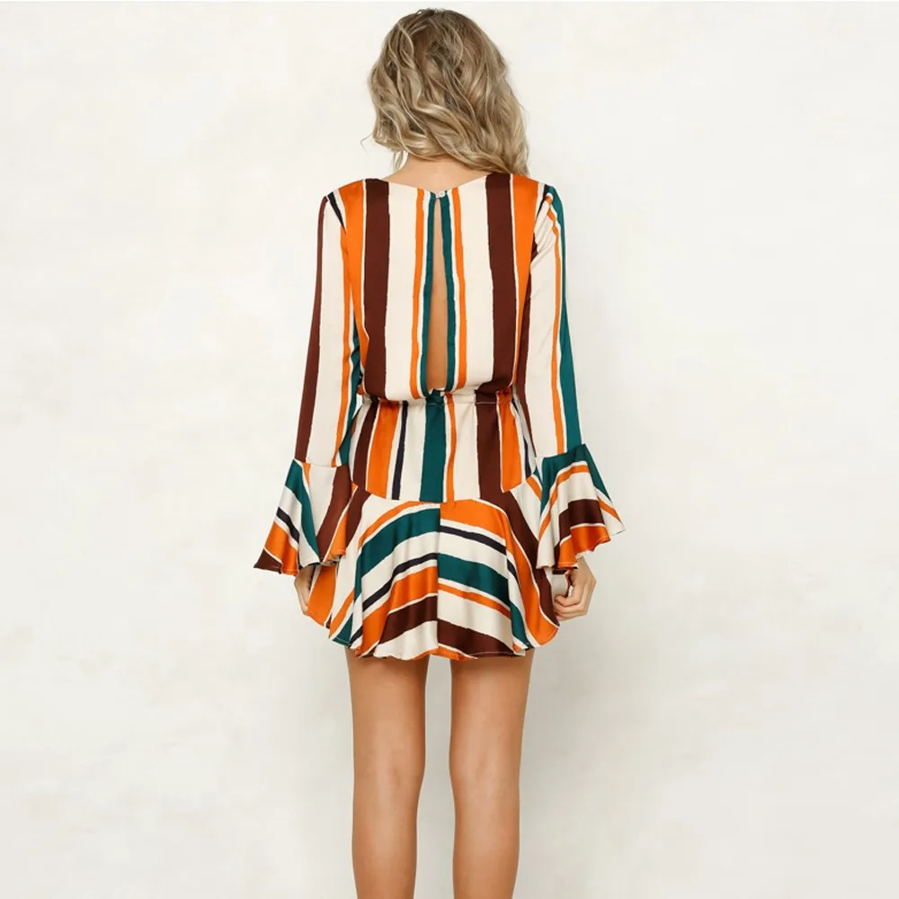 Платья пляжное платье с длинным рукавом Для женщин 2018 мини Расклешенным v