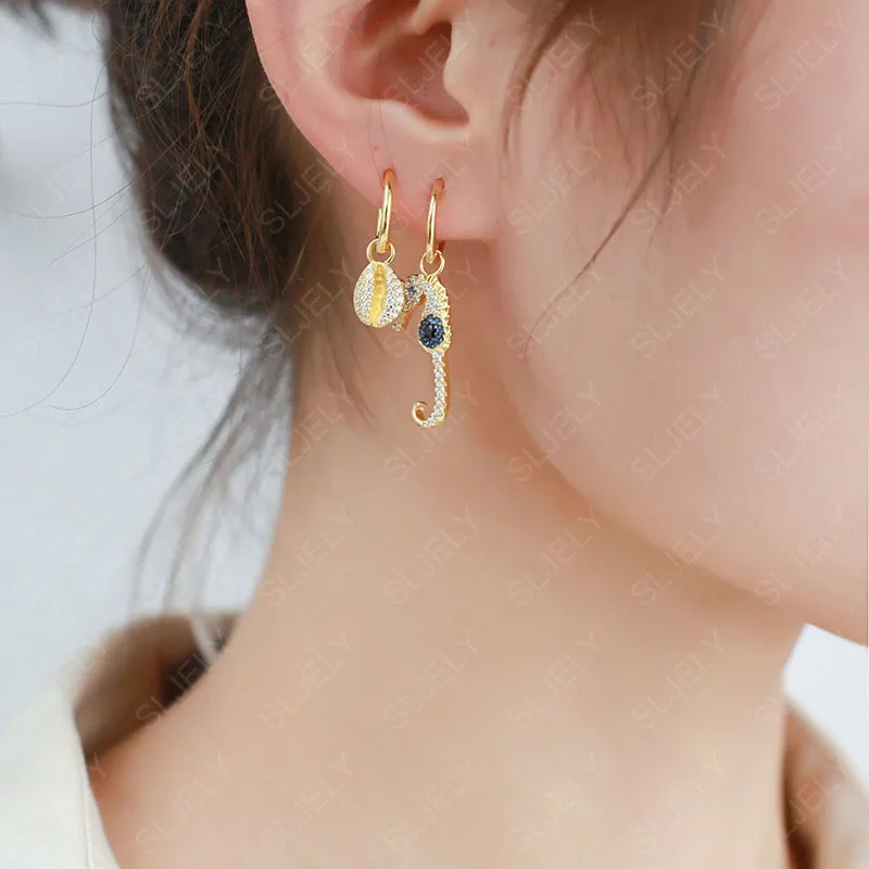 Серьги женские из серебра 925 пробы с фианитом золотистого цвета|Серьги-подвески| |