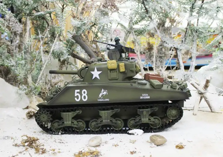 Радиоуправляемый 1:16 масштаб 2,4 Ghz US M4A3 Шерман Танк RC страйкбол боевой танк дым и звук(металлическая шестерня и треки